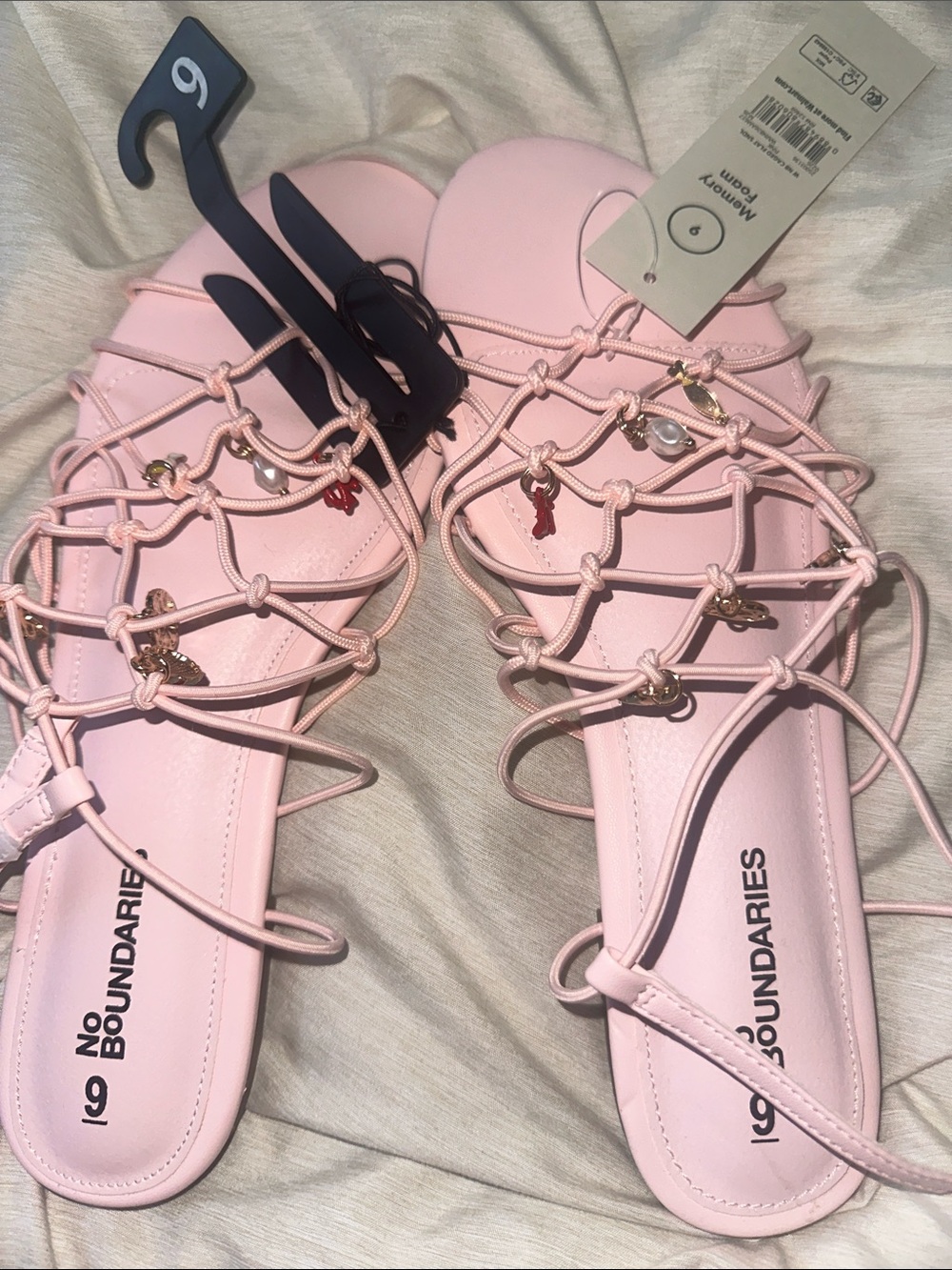 Women’s sandals